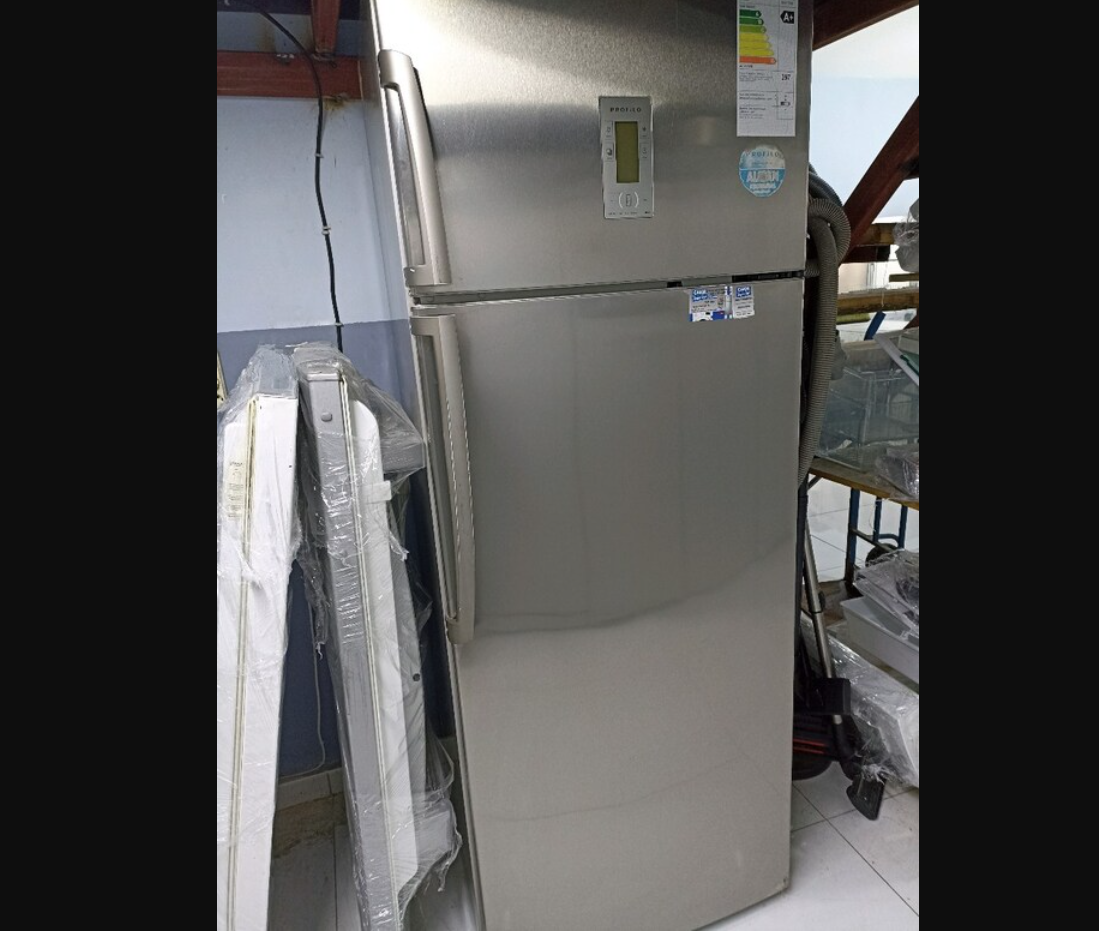 PROFİLO A+++ İNOX KOMBİ TİP NOFROST BUZDOLABI